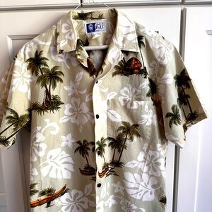 RJC Hawaiian Camp Shirt Mens Medium Lt Gray Grn Palm Trees Sailboats Print Aloha